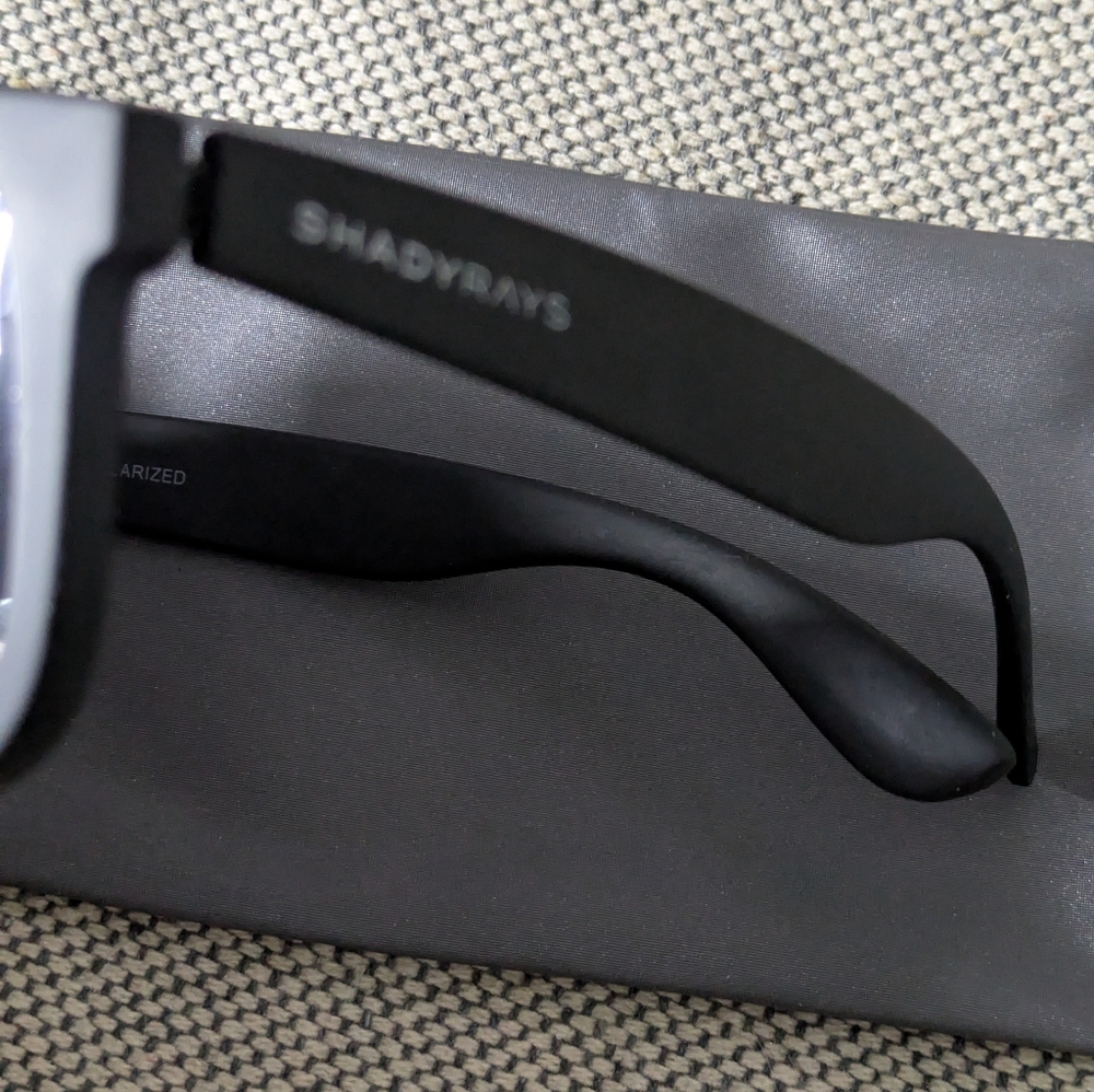Shady Rays Polarized UV 400Black Sunglasses with Nylon Case - Picture 8 of 11